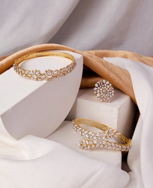 Anniversary Jewellery Gifts