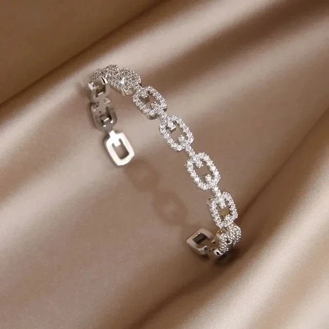 Men and Women Silver Bracelet