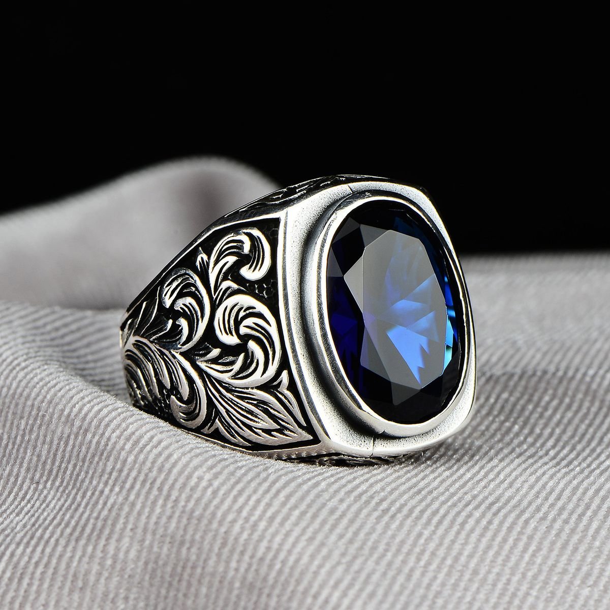Men and Women Silver Ring